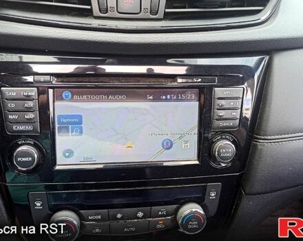 Серый Ниссан Rogue, объемом двигателя 2.5 л и пробегом 74 тыс. км за 16000 $, фото 3 на Automoto.ua