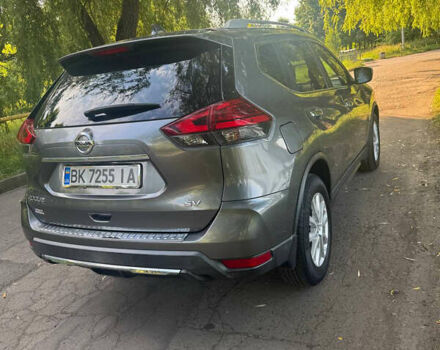 Ніссан Rogue 2017 у Рівному на Automoto.ua Сірий Ніссан Rogue, об'ємом двигуна 2.5 л та пробігом 100 тис. км за 15500 $, фото 4 на Automoto.ua