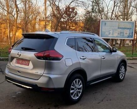 Серый Ниссан Rogue, объемом двигателя 2.5 л и пробегом 209 тыс. км за 14500 $, фото 4 на Automoto.ua