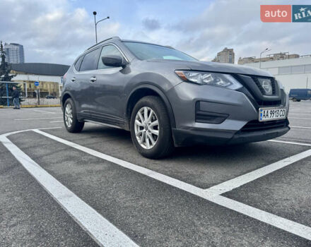 Серый Ниссан Rogue, объемом двигателя 2.49 л и пробегом 154 тыс. км за 13700 $, фото 1 на Automoto.ua