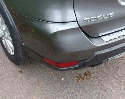 Серый Ниссан Rogue, объемом двигателя 2.49 л и пробегом 136 тыс. км за 14300 $, фото 8 на Automoto.ua