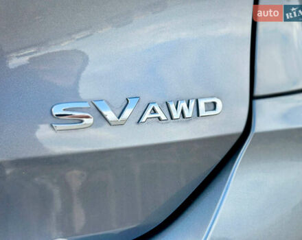 Серый Ниссан Rogue, объемом двигателя 2.5 л и пробегом 197 тыс. км за 12900 $, фото 12 на Automoto.ua