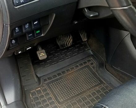 Серый Ниссан Rogue, объемом двигателя 2.5 л и пробегом 74 тыс. км за 16000 $, фото 12 на Automoto.ua