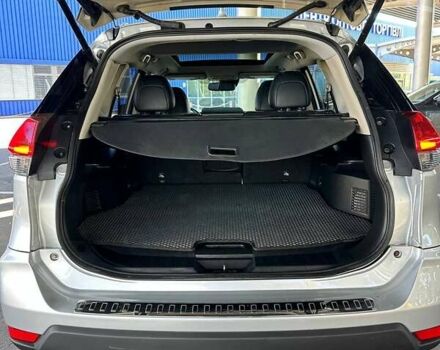 Серый Ниссан Rogue, объемом двигателя 2.49 л и пробегом 160 тыс. км за 16200 $, фото 45 на Automoto.ua