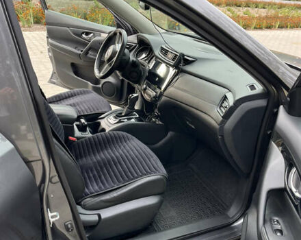 Сірий Ніссан Rogue, об'ємом двигуна 2.49 л та пробігом 94 тис. км за 16700 $, фото 12 на Automoto.ua