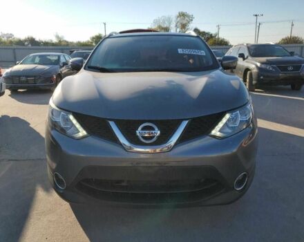 Серый Ниссан Rogue, объемом двигателя 2 л и пробегом 96 тыс. км за 2100 $, фото 4 на Automoto.ua