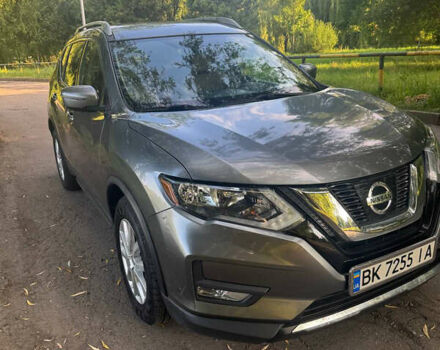 Ніссан Rogue 2017 у Рівному на Automoto.ua Сірий Ніссан Rogue, об'ємом двигуна 2.5 л та пробігом 100 тис. км за 15500 $, фото 8 на Automoto.ua