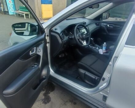 Сірий Ніссан Rogue, об'ємом двигуна 2.5 л та пробігом 160 тис. км за 13500 $, фото 6 на Automoto.ua