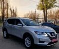 Серый Ниссан Rogue, объемом двигателя 2.5 л и пробегом 209 тыс. км за 14500 $, фото 2 на Automoto.ua