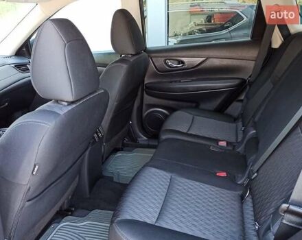 Серый Ниссан Rogue, объемом двигателя 2.5 л и пробегом 150 тыс. км за 14000 $, фото 14 на Automoto.ua