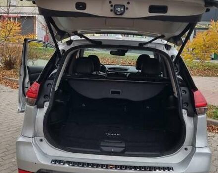 Серый Ниссан Rogue, объемом двигателя 2.49 л и пробегом 89 тыс. км за 15500 $, фото 13 на Automoto.ua