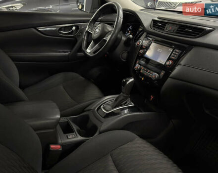 Серый Ниссан Rogue, объемом двигателя 2 л и пробегом 132 тыс. км за 16999 $, фото 16 на Automoto.ua