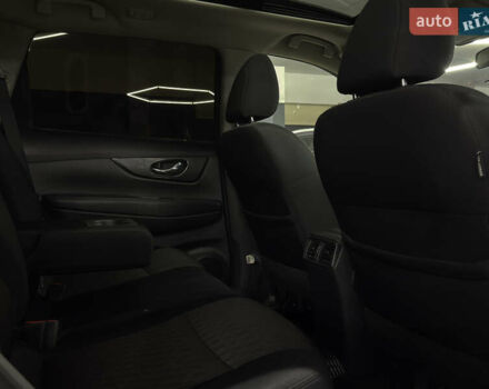 Серый Ниссан Rogue, объемом двигателя 2 л и пробегом 132 тыс. км за 16999 $, фото 19 на Automoto.ua