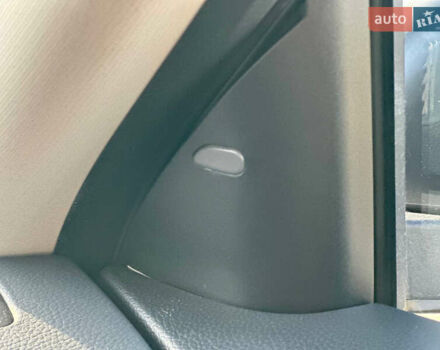 Серый Ниссан Rogue, объемом двигателя 2.5 л и пробегом 85 тыс. км за 14900 $, фото 29 на Automoto.ua