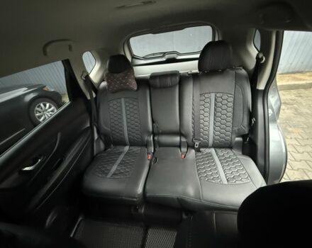 Серый Ниссан Rogue, объемом двигателя 2.5 л и пробегом 143 тыс. км за 15500 $, фото 14 на Automoto.ua