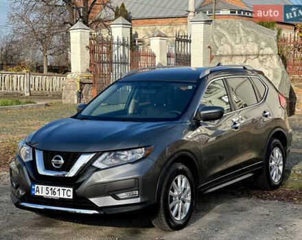 Серый Ниссан Rogue, объемом двигателя 2.5 л и пробегом 85 тыс. км за 14900 $, фото 1 на Automoto.ua