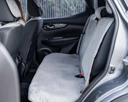 Сірий Ніссан Rogue, об'ємом двигуна 2 л та пробігом 97 тис. км за 357 $, фото 2 на Automoto.ua