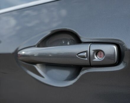 Сірий Ніссан Rogue, об'ємом двигуна 2 л та пробігом 97 тис. км за 357 $, фото 19 на Automoto.ua