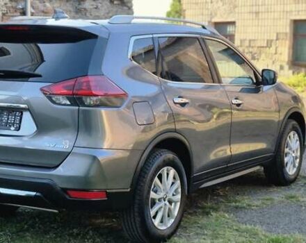 Серый Ниссан Rogue, объемом двигателя 2.5 л и пробегом 301 тыс. км за 11900 $, фото 4 на Automoto.ua
