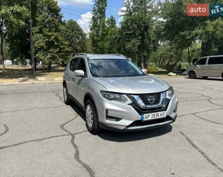 Сірий Ніссан Rogue, об'ємом двигуна 2.5 л та пробігом 100 тис. км за 14500 $, фото 2 на Automoto.ua