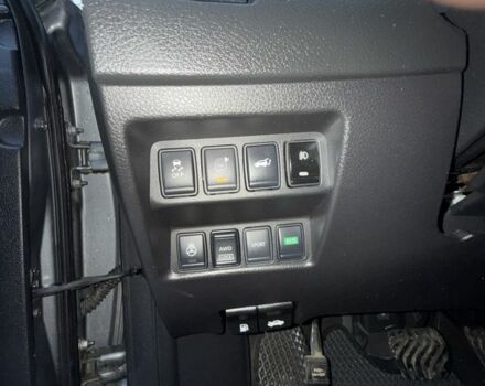 Серый Ниссан Rogue, объемом двигателя 2.5 л и пробегом 143 тыс. км за 15500 $, фото 16 на Automoto.ua