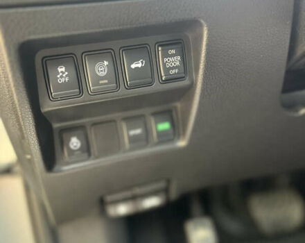 Сірий Ніссан Rogue, об'ємом двигуна 2.5 л та пробігом 68 тис. км за 17000 $, фото 5 на Automoto.ua