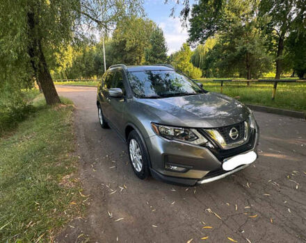 Ніссан Rogue 2017 у Рівному на Automoto.ua Сірий Ніссан Rogue, об'ємом двигуна 2.5 л та пробігом 100 тис. км за 15500 $, фото 2 на Automoto.ua