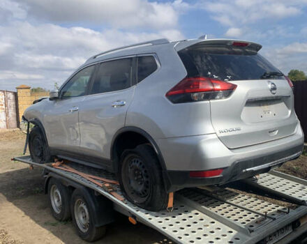 Серый Ниссан Rogue, объемом двигателя 2.5 л и пробегом 200 тыс. км за 9000 $, фото 3 на Automoto.ua