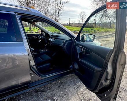 Серый Ниссан Rogue, объемом двигателя 2.5 л и пробегом 85 тыс. км за 14900 $, фото 35 на Automoto.ua