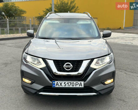 Серый Ниссан Rogue, объемом двигателя 2 л и пробегом 165 тыс. км за 15500 $, фото 5 на Automoto.ua