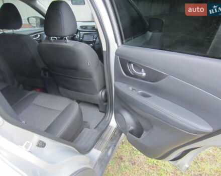 Серый Ниссан Rogue, объемом двигателя 2.5 л и пробегом 120 тыс. км за 16000 $, фото 23 на Automoto.ua