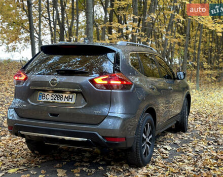 Серый Ниссан Rogue, объемом двигателя 2.49 л и пробегом 180 тыс. км за 13300 $, фото 7 на Automoto.ua