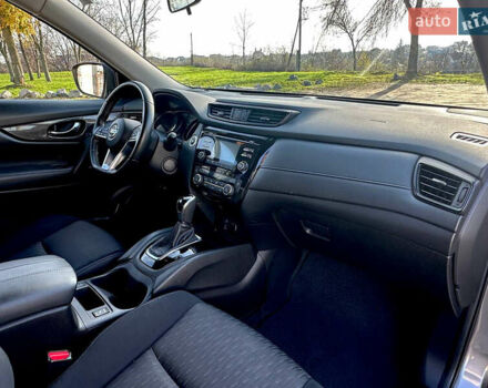 Серый Ниссан Rogue, объемом двигателя 2.5 л и пробегом 85 тыс. км за 14900 $, фото 28 на Automoto.ua