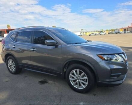 Серый Ниссан Rogue, объемом двигателя 2.5 л и пробегом 84 тыс. км за 9700 $, фото 2 на Automoto.ua