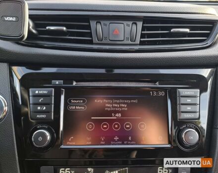 Серый Ниссан Rogue, объемом двигателя 2.5 л и пробегом 60 тыс. км за 18000 $, фото 14 на Automoto.ua