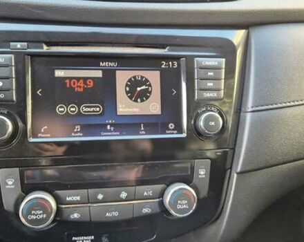 Серый Ниссан Rogue, объемом двигателя 2.5 л и пробегом 301 тыс. км за 11900 $, фото 18 на Automoto.ua