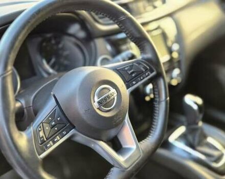 Серый Ниссан Rogue, объемом двигателя 2.5 л и пробегом 301 тыс. км за 11900 $, фото 17 на Automoto.ua