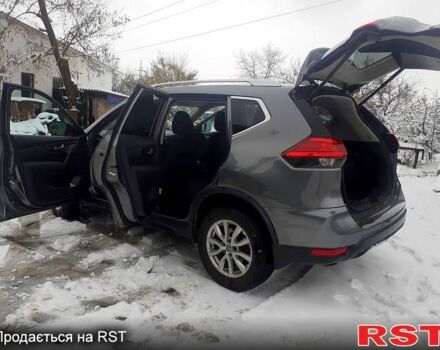 Сірий Ніссан Rogue, об'ємом двигуна 2.5 л та пробігом 100 тис. км за 16700 $, фото 1 на Automoto.ua