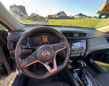 Серый Ниссан Rogue, объемом двигателя 2.5 л и пробегом 111 тыс. км за 13800 $, фото 3 на Automoto.ua