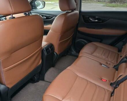 Серый Ниссан Rogue, объемом двигателя 2.49 л и пробегом 100 тыс. км за 17300 $, фото 9 на Automoto.ua