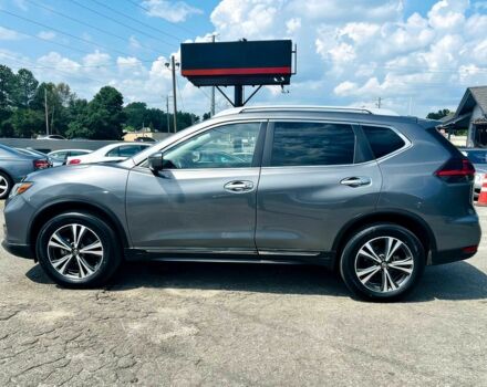 Серый Ниссан Rogue, объемом двигателя 2.5 л и пробегом 31 тыс. км за 10400 $, фото 3 на Automoto.ua