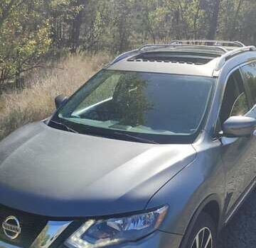 Серый Ниссан Rogue, объемом двигателя 2.49 л и пробегом 115 тыс. км за 15200 $, фото 1 на Automoto.ua