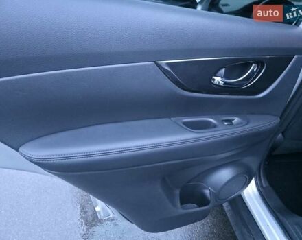 Серый Ниссан Rogue, объемом двигателя 2.49 л и пробегом 189 тыс. км за 13800 $, фото 29 на Automoto.ua