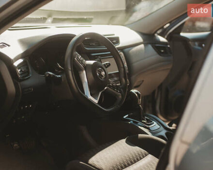 Серый Ниссан Rogue, объемом двигателя 2.5 л и пробегом 197 тыс. км за 15700 $, фото 22 на Automoto.ua