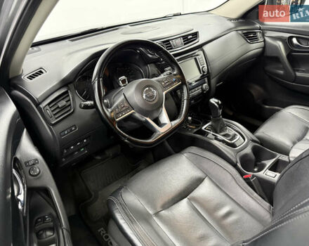 Серый Ниссан Rogue, объемом двигателя 2.49 л и пробегом 125 тыс. км за 20000 $, фото 27 на Automoto.ua