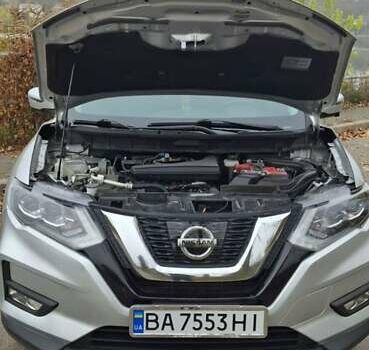 Серый Ниссан Rogue, объемом двигателя 2.49 л и пробегом 115 тыс. км за 16500 $, фото 14 на Automoto.ua