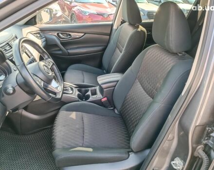 Серый Ниссан Rogue, объемом двигателя 2.5 л и пробегом 57 тыс. км за 15890 $, фото 19 на Automoto.ua