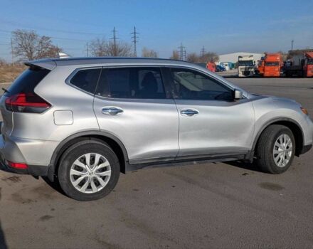 Серый Ниссан Rogue, объемом двигателя 2.5 л и пробегом 109 тыс. км за 13990 $, фото 5 на Automoto.ua