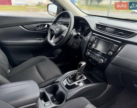 Сірий Ніссан Rogue, об'ємом двигуна 2.49 л та пробігом 61 тис. км за 16800 $, фото 25 на Automoto.ua