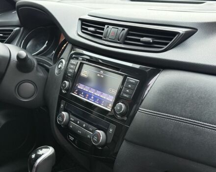 Серый Ниссан Rogue, объемом двигателя 2.5 л и пробегом 70 тыс. км за 14800 $, фото 7 на Automoto.ua